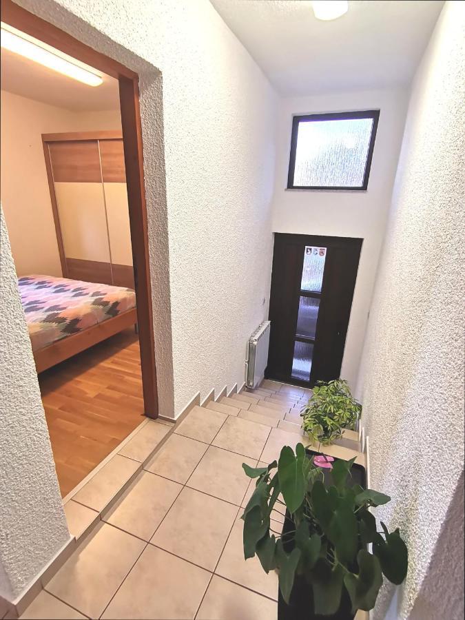 Gospić Apartman Sunny Lika מראה חיצוני תמונה