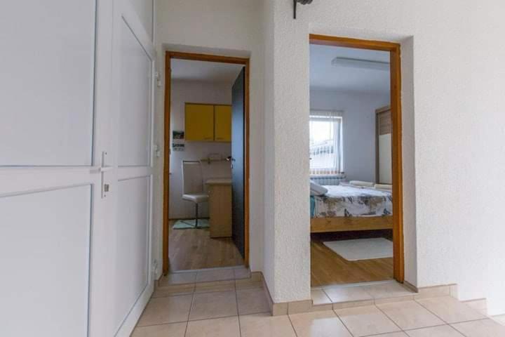 Gospić Apartman Sunny Lika מראה חיצוני תמונה