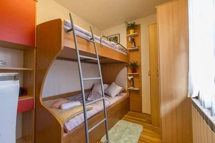 Gospić Apartman Sunny Lika מראה חיצוני תמונה